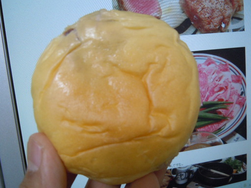 とろけるクリームパン